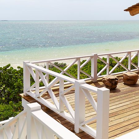 ホテル Kamalame Cay Staniard Creek エクステリア 写真