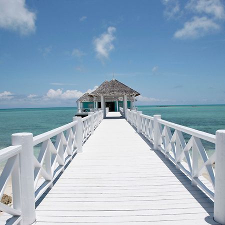 ホテル Kamalame Cay Staniard Creek エクステリア 写真